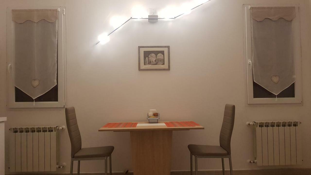House 149 Apartment แฟร์รารา ภายนอก รูปภาพ